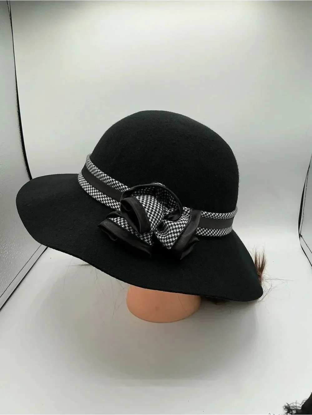 San Diego Hat Company Ladies 100% Wool Hat with Bow Detail